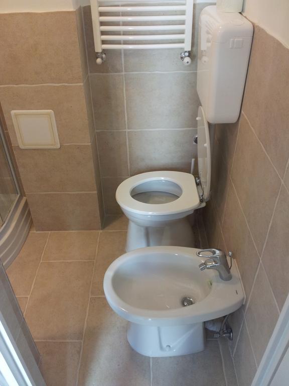 Anna 2 Bedrooms 2 Bathrooms 6 Bikes Будапеща Стая снимка